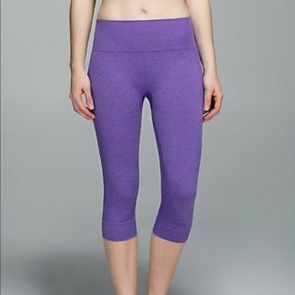LULULEMON Seamlessly Street Crop Capri Yoga Workout Pant Heather Iris Purple 8 - Picture 9 of 10
